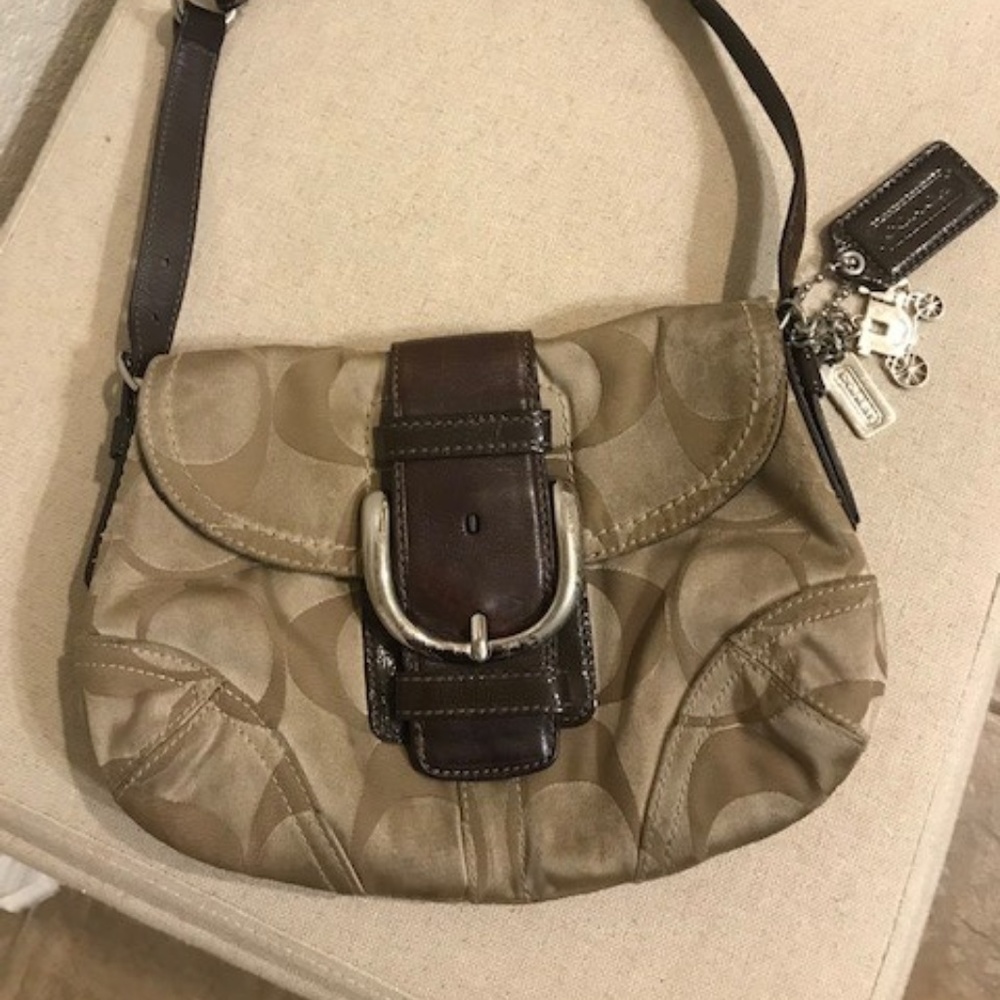 Coach Bag w Key Chains